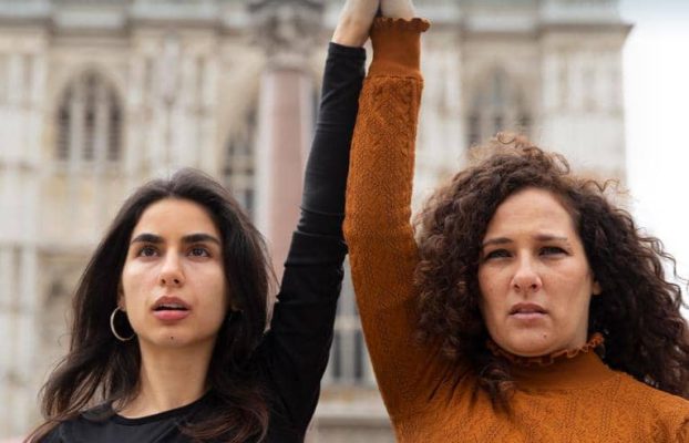 Between the Legacy of Roots and the Storms of Alienation: The Identity Struggle of the Immigrant Woman